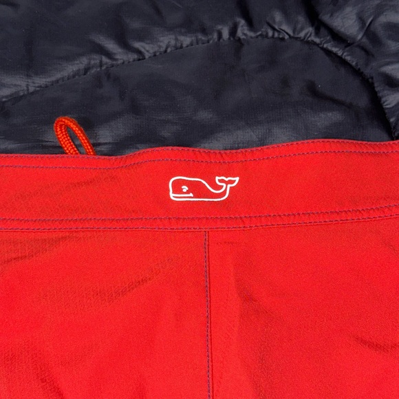 Vineyard Vines board shorts - Picture 6 of 7